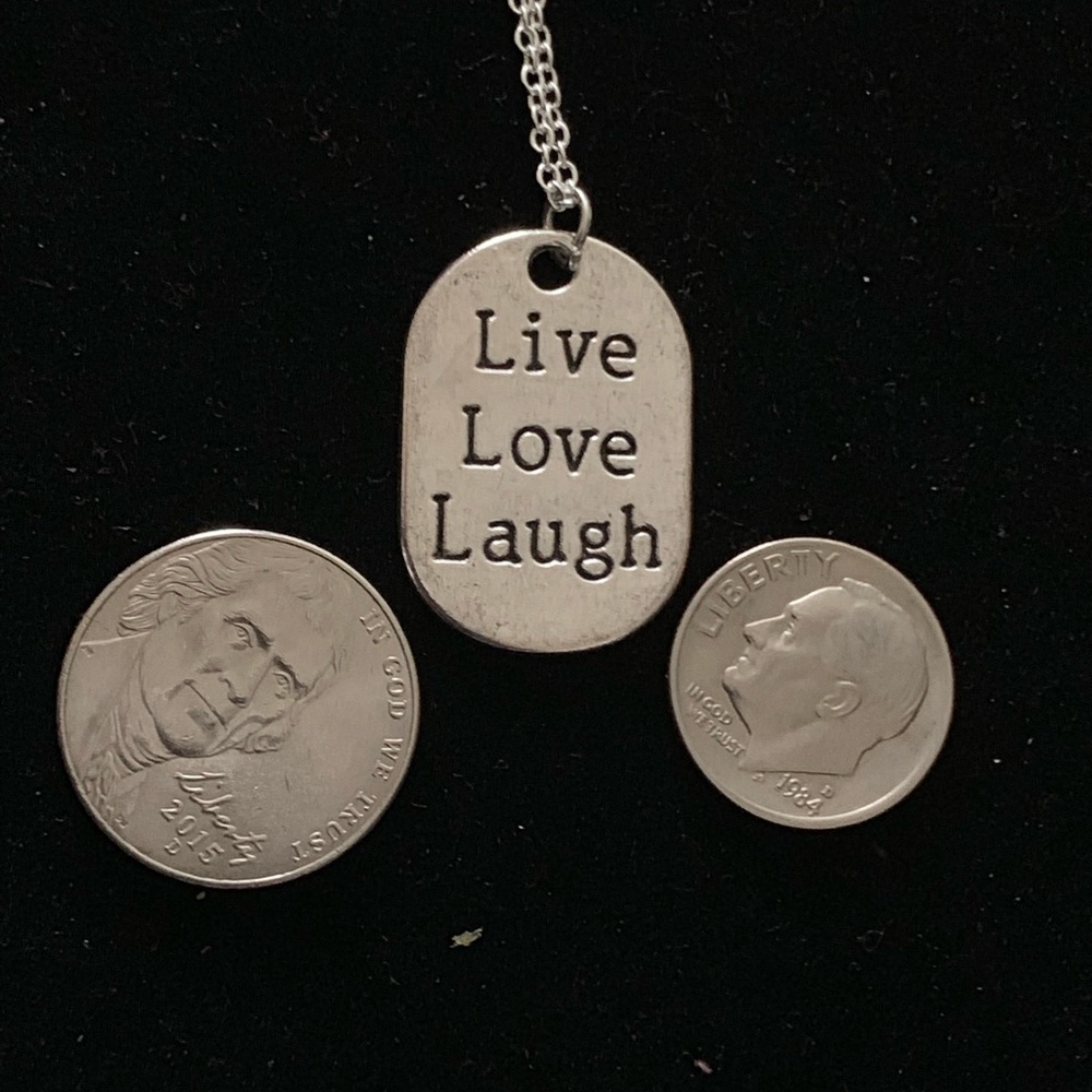 Pendant Charm Necklace - Picture 3 of 3